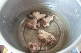 Kelp and Soy Keel Soup recipe