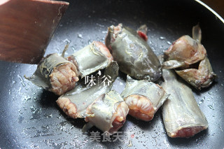 Lotus Root Black Bean Claypot Catfish Soup recipe