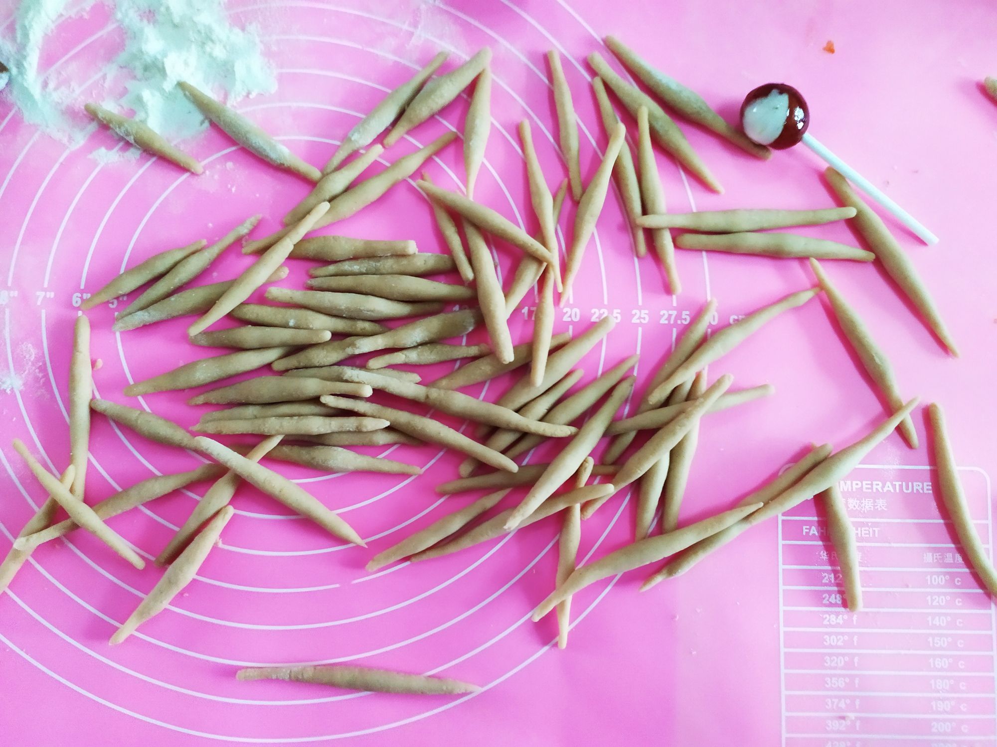 #试吃格林莜麦面#蛋子小鱼 recipe