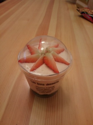 Strawberry Mousse Cup recipe