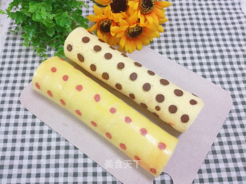 Polka Dot Cake Roll recipe