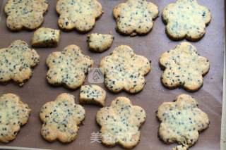 #aca烤明星大赛# Black Sesame Savoury Biscuits recipe