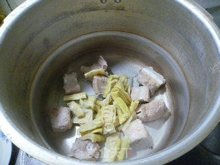 Lamb Tail Bamboo Shoots, Pork Belly and Ribs Soup recipe