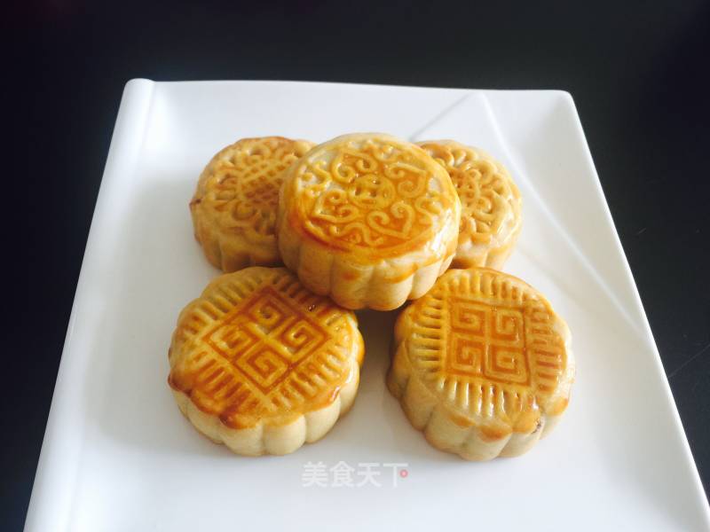 Bean Paste Mooncakes recipe