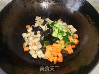 Stir-fried Chicken with Sauce recipe