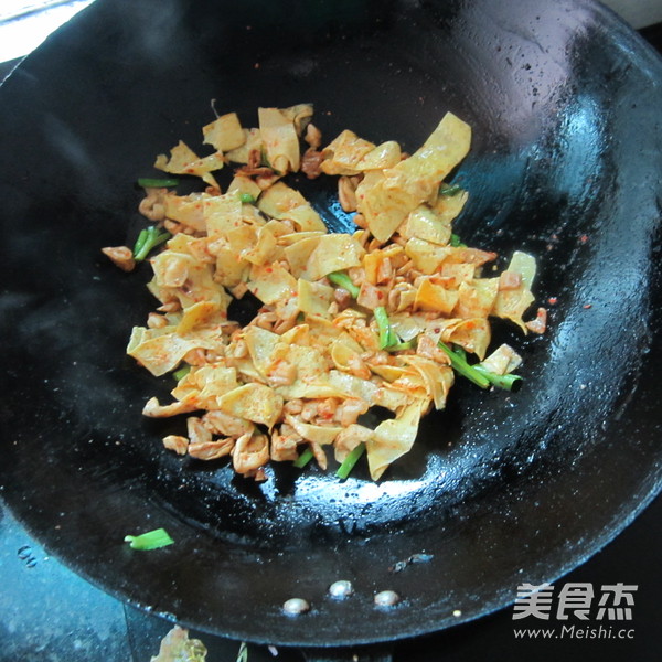 Dried Radish Scrambled Egg Crust recipe