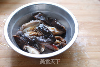 Claypot Rice with Mushroom and Sausage recipe