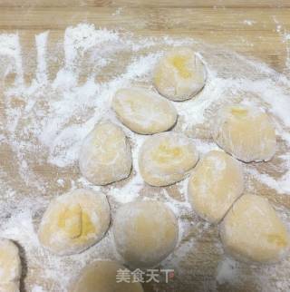 Gold Ingot Dumplings recipe
