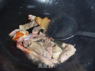 Flavored Roast Duck Hot Pot recipe