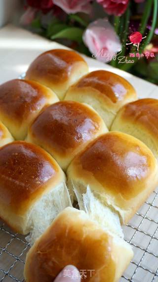 Coconut and Strawberry Sauce Two-mater Steak Bun recipe