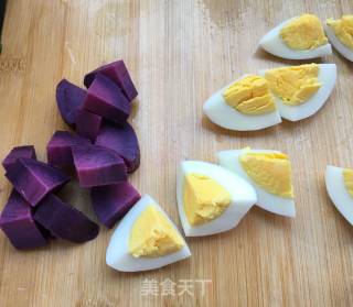 Egg and Purple Sweet Potato Mixed Vegetable Salad recipe