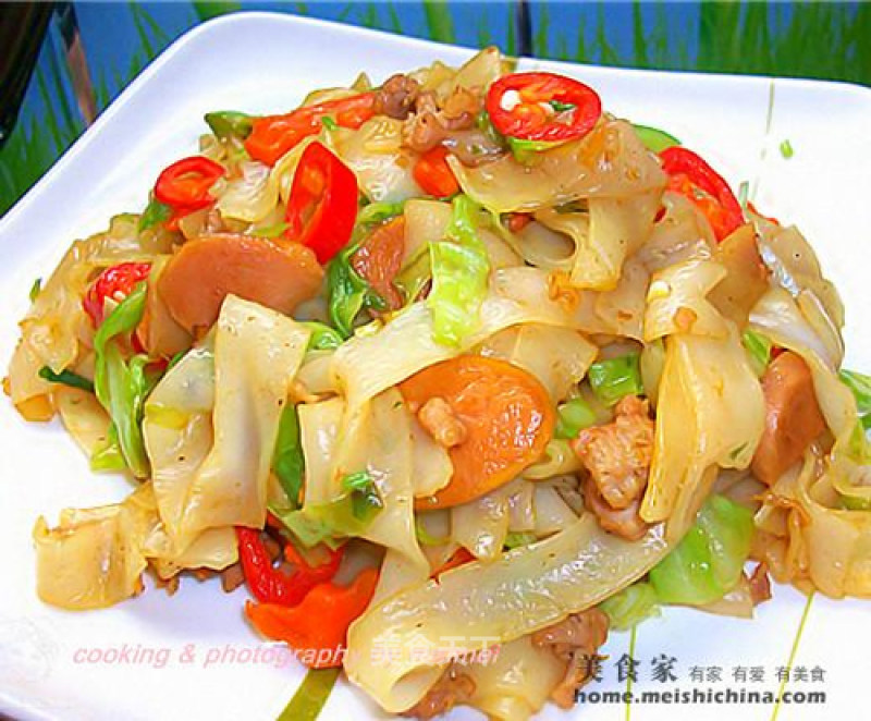Homemade Noodles @@小炒河粉 recipe