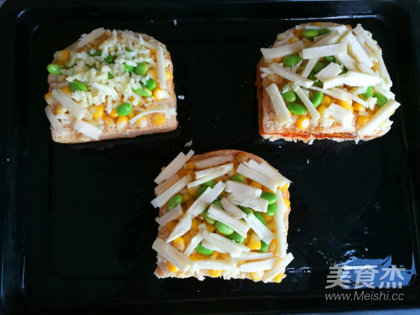 Toast Pastoral Pizza recipe