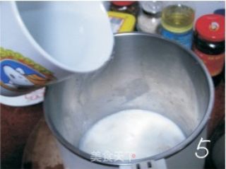 Goji Berry Banana Smoothie recipe