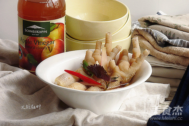 Apple Cider Vinegar Soaked Chicken Feet recipe