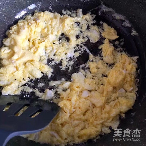 Pan-fried Shepherd's Purse Wonton recipe