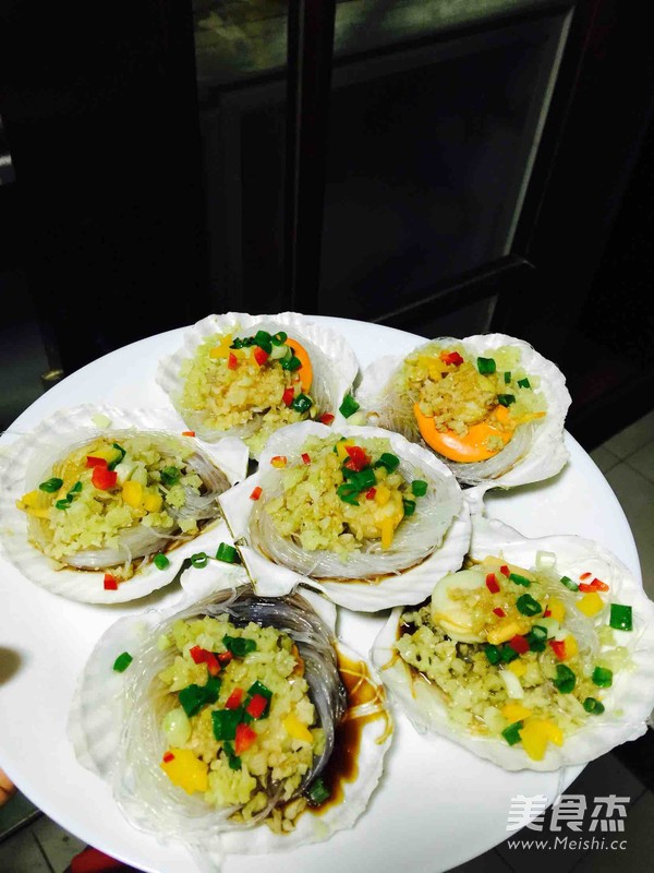 Steamed Scallops with Garlic Vermicelli recipe