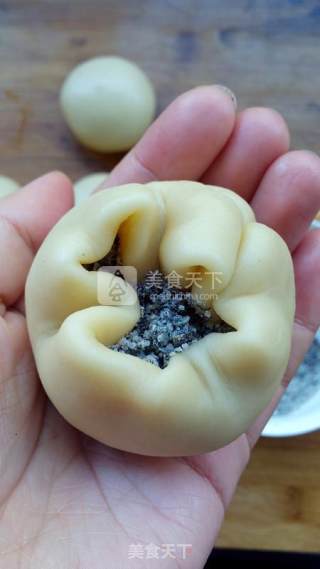 Black Sesame Honey Shortbread recipe