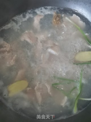 Enoki Mushroom Sliced Pork recipe