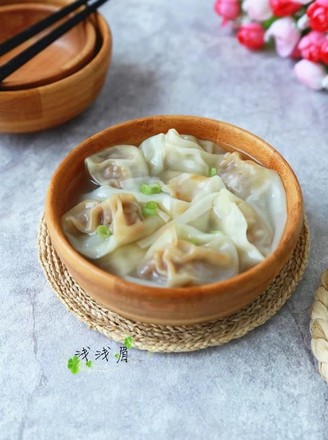 Fresh and Delicious Small Wontons