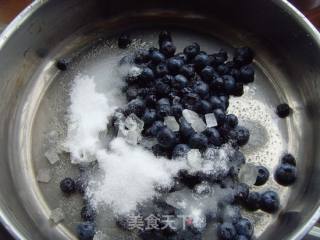 Seal Up The Sweetness---homemade Blueberry Jam recipe