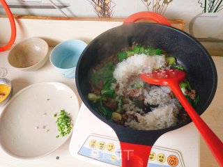 Fried Konjac Rice with Minced Beef and Egg recipe