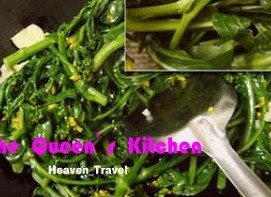 Garlic and Oyster Sauce Topped with Choy Sum recipe