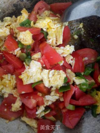 Tomato and Egg Noodles recipe