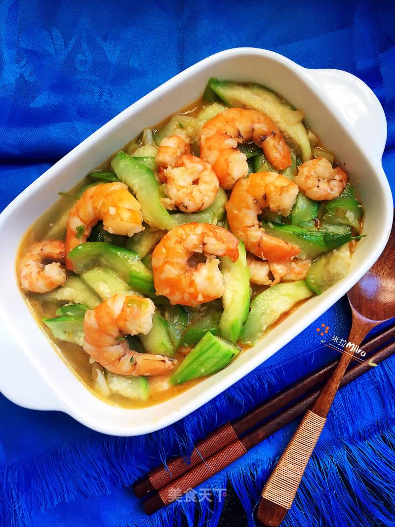 Fried Loofah with Shrimp recipe