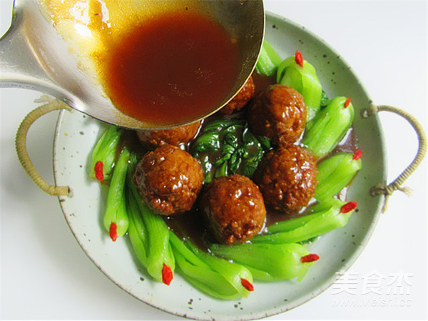 Braised Quail Egg Lion Head recipe