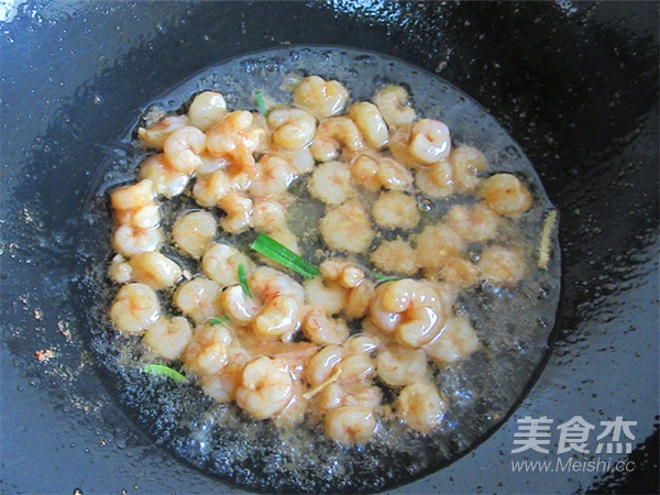 Vegetarian Fried Shrimp and Snow Pea recipe