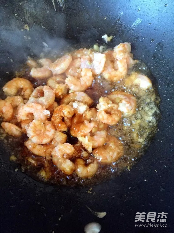 Stir-fried Shrimp with Cauliflower recipe