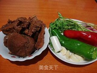 New Year's Dishes Go with Wine-----【beef with Chili Sauce】 recipe