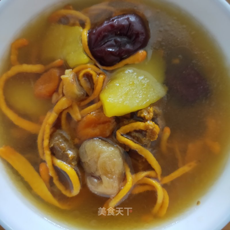 Beef Soup with Fresh Cordyceps Flower (red Dates, Longan, Wolfberry and Yam) recipe