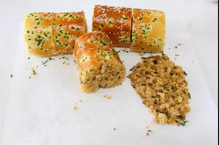 Fluffy and Delicious Pork Floss Rolls recipe