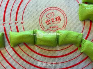 #八珍盛宴# A Glutinous Rice Ball and A Miss = A Passionate Rose Glutinous Rice Ball Entrusted with Miss recipe