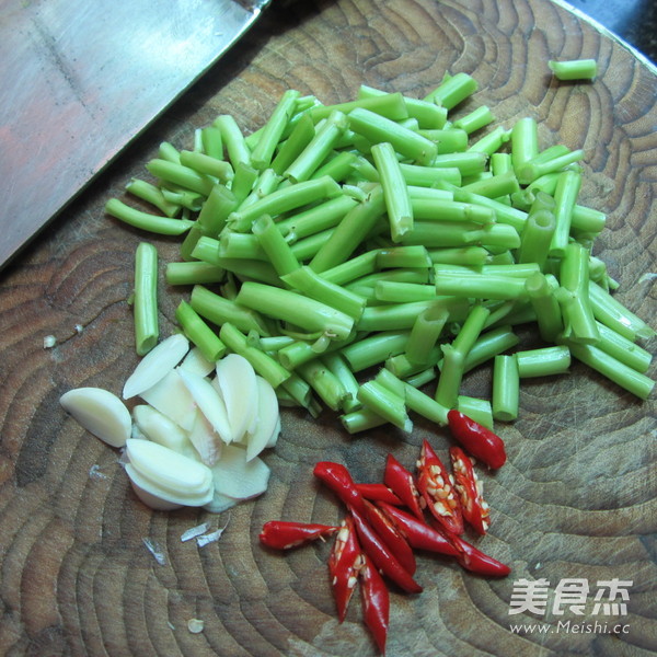 Hot Pepper Cabbage Stem recipe