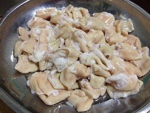 Stir-fried Fat Intestines-teach You to Easily Wash Fat Intestine recipe