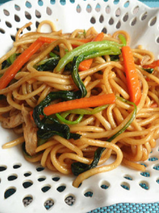 Fried Noodles with Shredded Pork and Carrots recipe