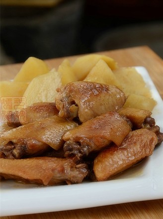 Braised Chicken Wings with Potatoes recipe