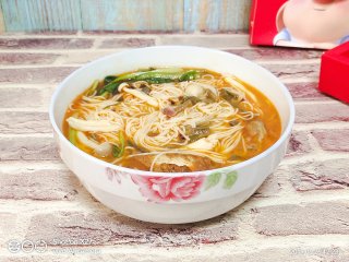 Hot and Sour Noodles with Matsutake and Duck Meat recipe