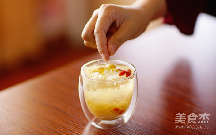 Bird's Nest and Sydney Soup recipe