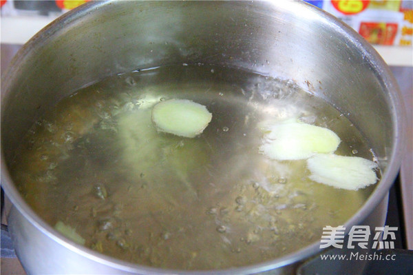 Taiwanese Three-cup Chicken Wings recipe