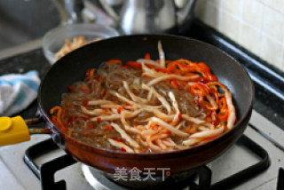 Kimchi and Pork Noodles recipe