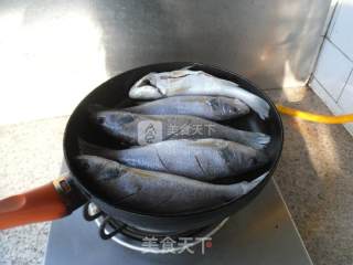 Fried Yellow Croaker recipe