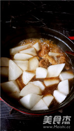 Stewed Beef Brisket with Radish recipe