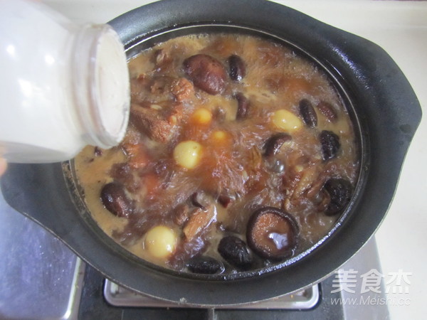 Mushroom Spare Ribs Noodle recipe