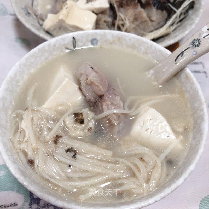 Crucian Tofu Soup recipe