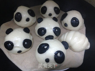 Panda Custard Bun-with Oil-free Custard Filling recipe