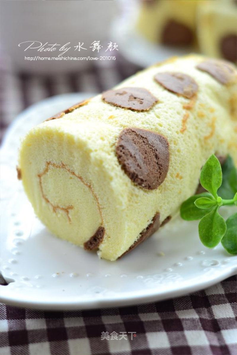 Cow Pattern Chiffon Cake Roll recipe